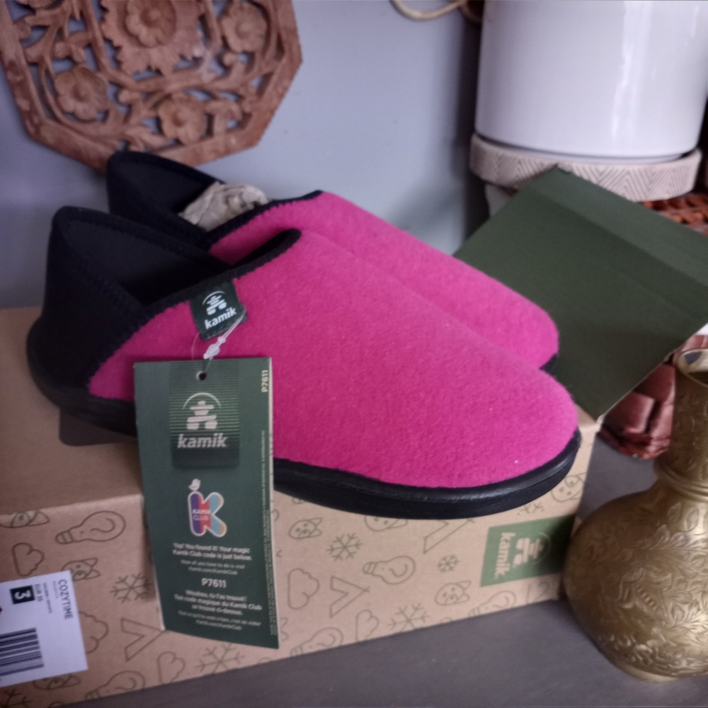 NEW Kids Kamik Cozy Time pink Sleeper Shoes